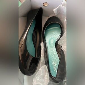 New in Box OkaB Black Ballet flats